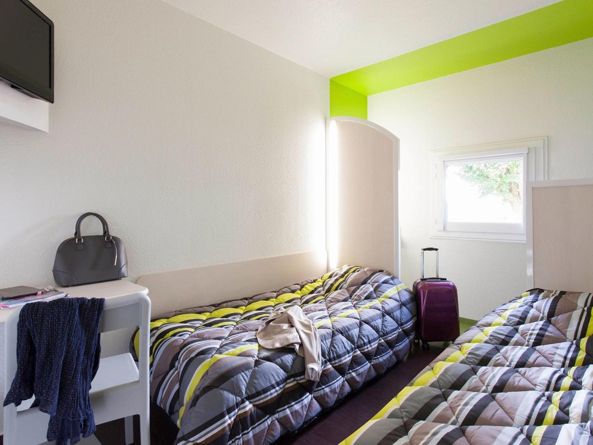 Tip Hotel Cambrai Ex Hotel F1 Экстерьер фото