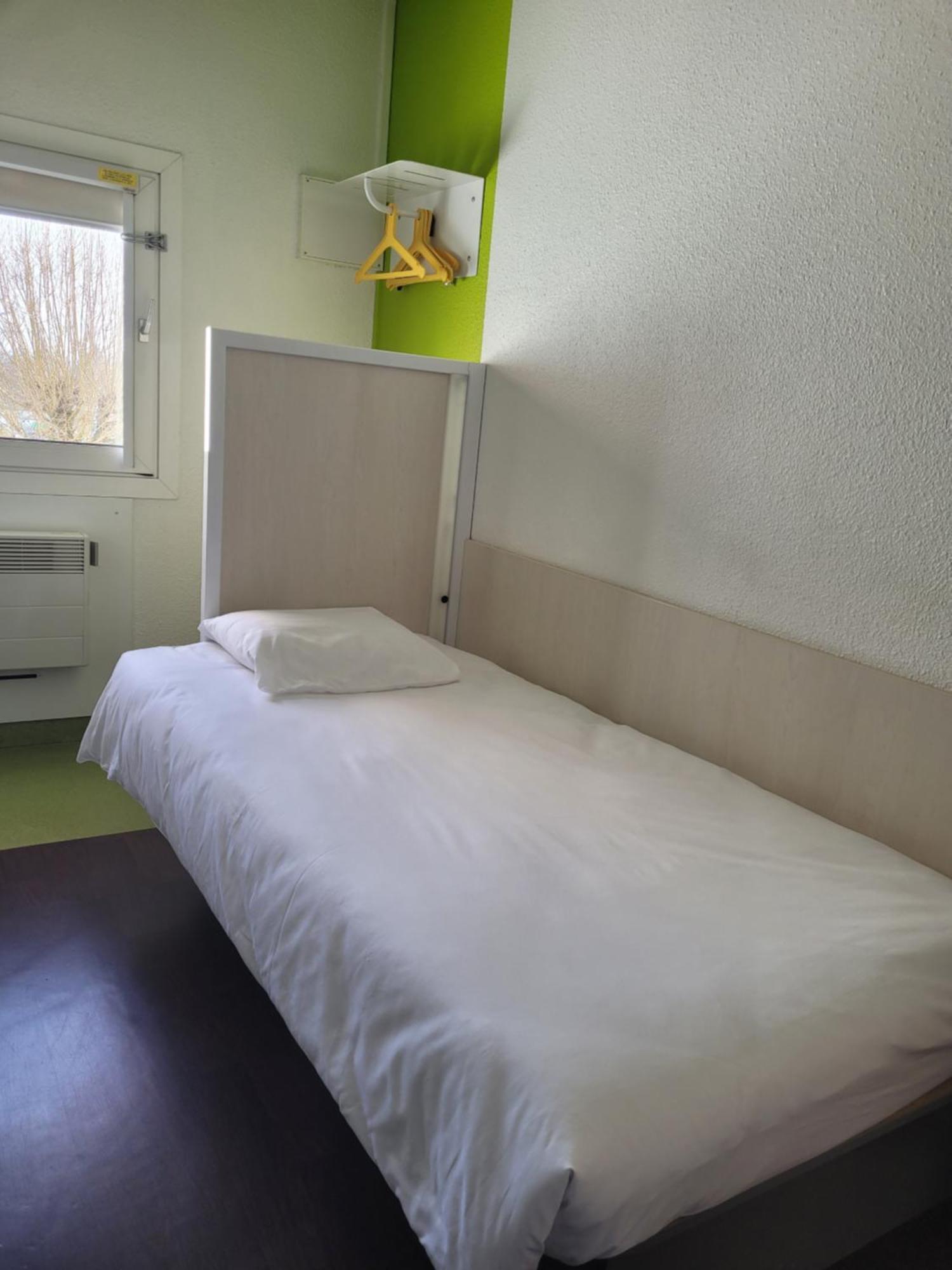 Tip Hotel Cambrai Ex Hotel F1 Экстерьер фото